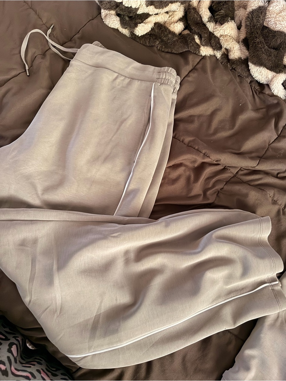 Two Piece matching set - Picture 3 of 5
